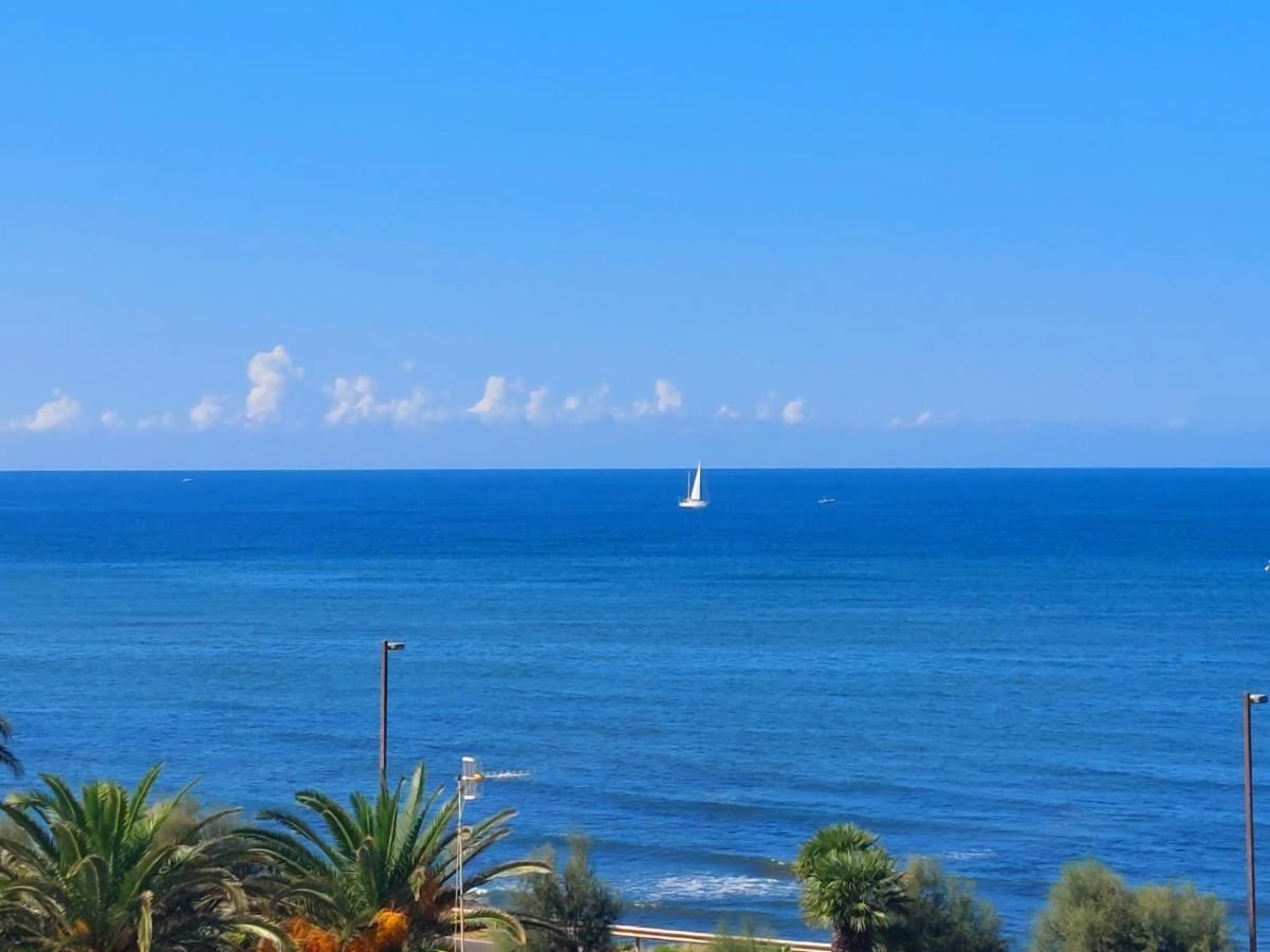 Sunset Apartment Santa Marinella Kültér fotó